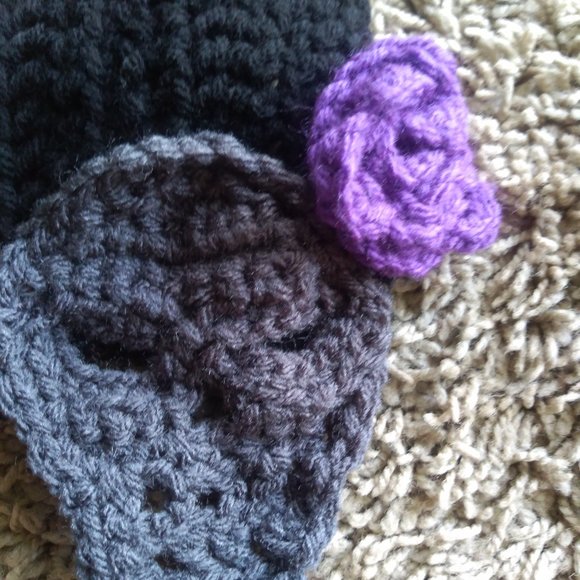 Gray Skull - the scarf! - Picture 4 of 10